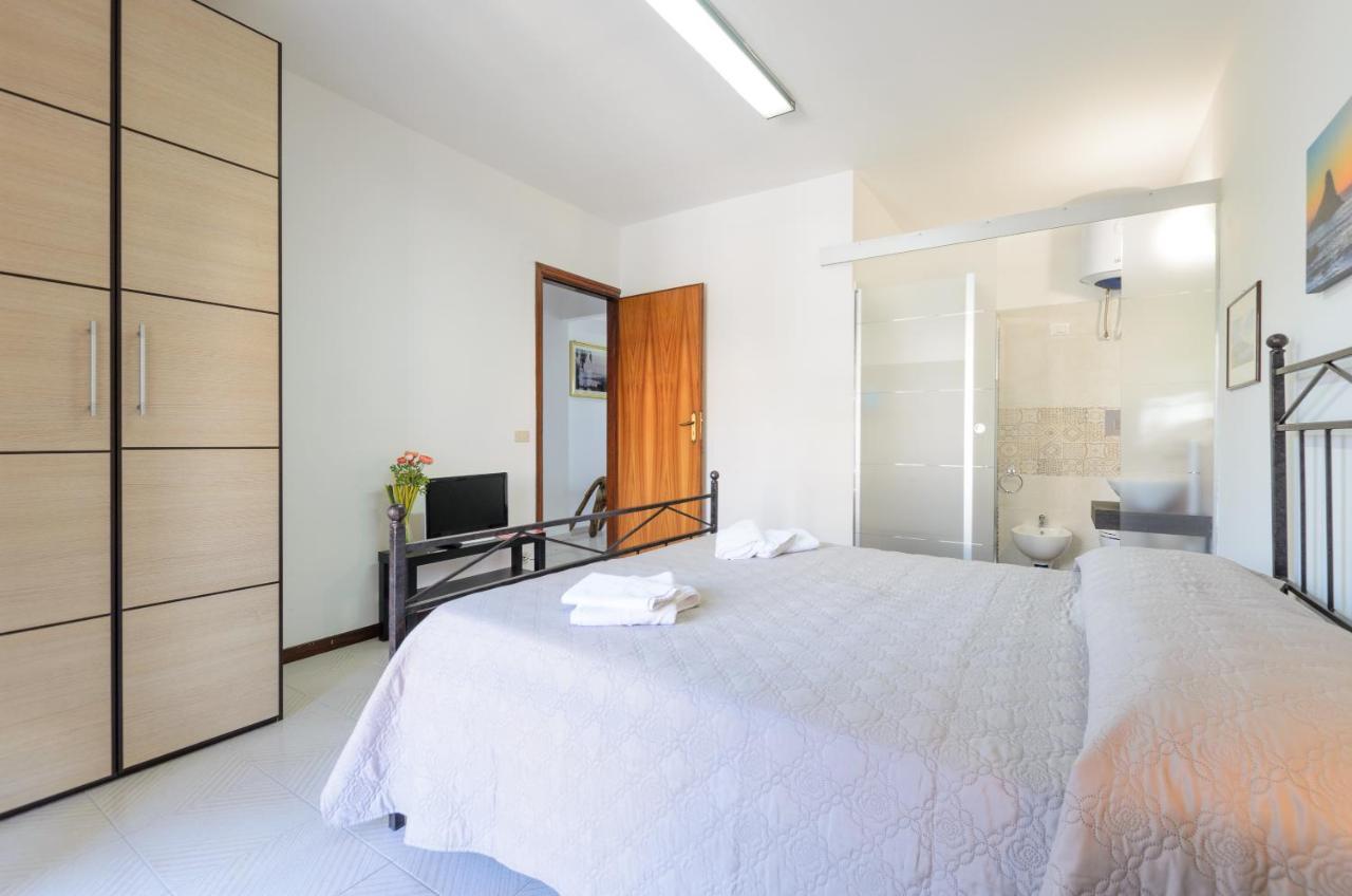 Marina D'Agro Residence Santa Teresa Di Riva Exterior foto